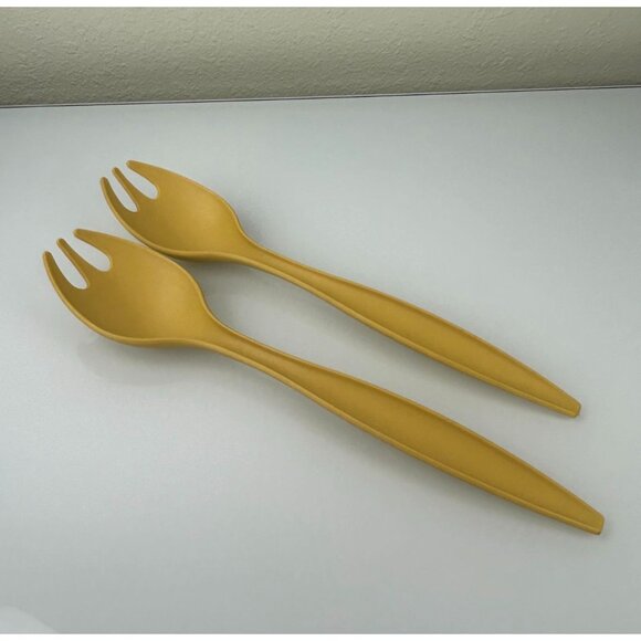 Tupperware Set of 2 Salad Serving Forks Golden Harvest Yellow Plastic Vintage - Picture 13 of 13